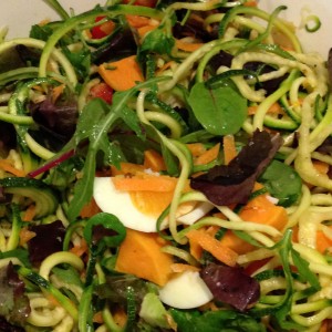 Feast of a salad with courgette noodles